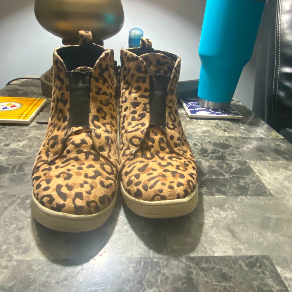 Size 4 leopard print sneaker boots